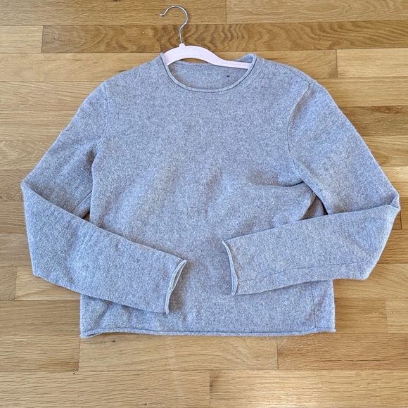 Aqua Sweaters - Aqua cashmere women's sweater size small (tag fell off) in beige/brown